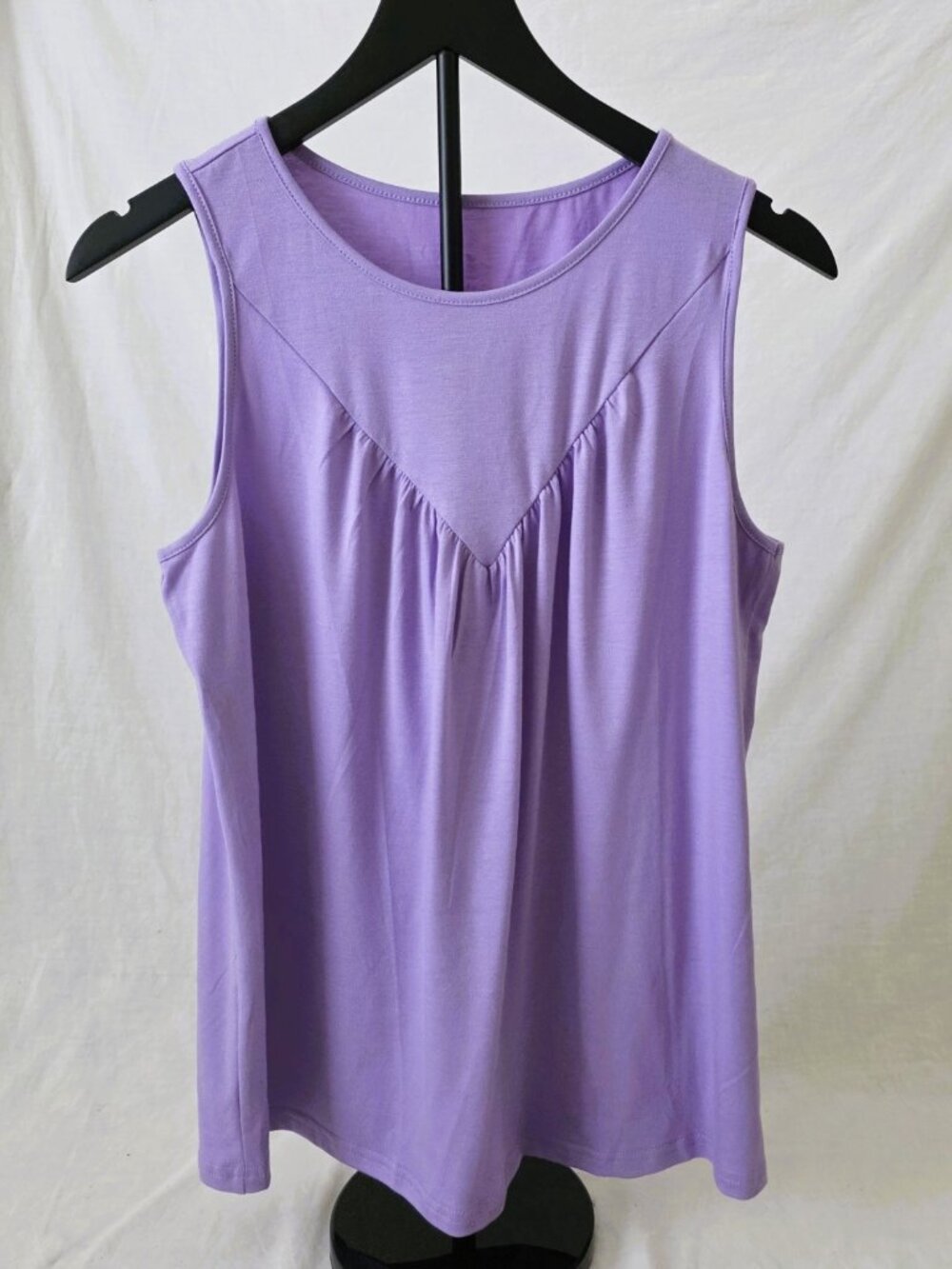 NWT! Lightweight Womens Purple Sleeveless Top w/Scoop Neckline & Front Pleats